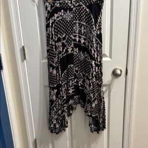 New York & Company Black and White Asymmetrical Skirt